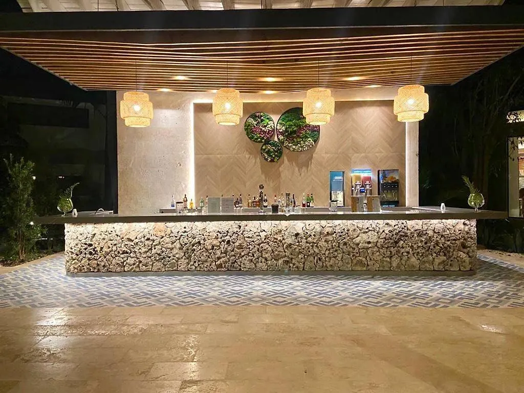 Vista Sol Punta Cana Beach Resort & Spa 4*,  Den Dominikanske Republik