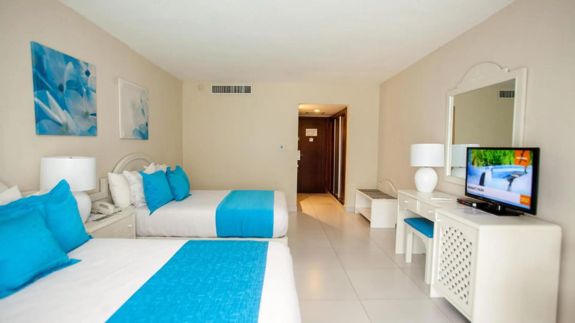 Vista Sol Punta Cana Beach Resort & Spa