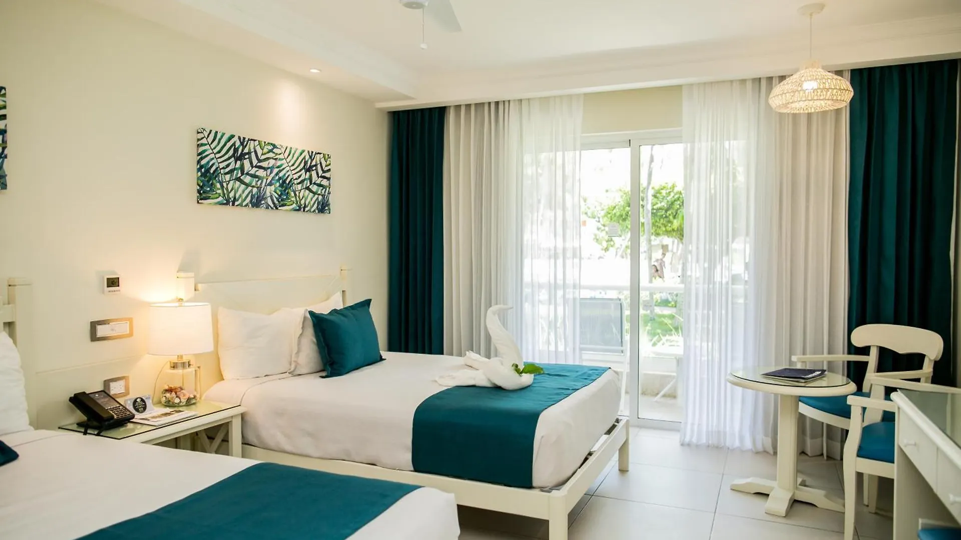 Vista Sol Punta Cana Beach Resort & Spa 4*,  Dominican Republic