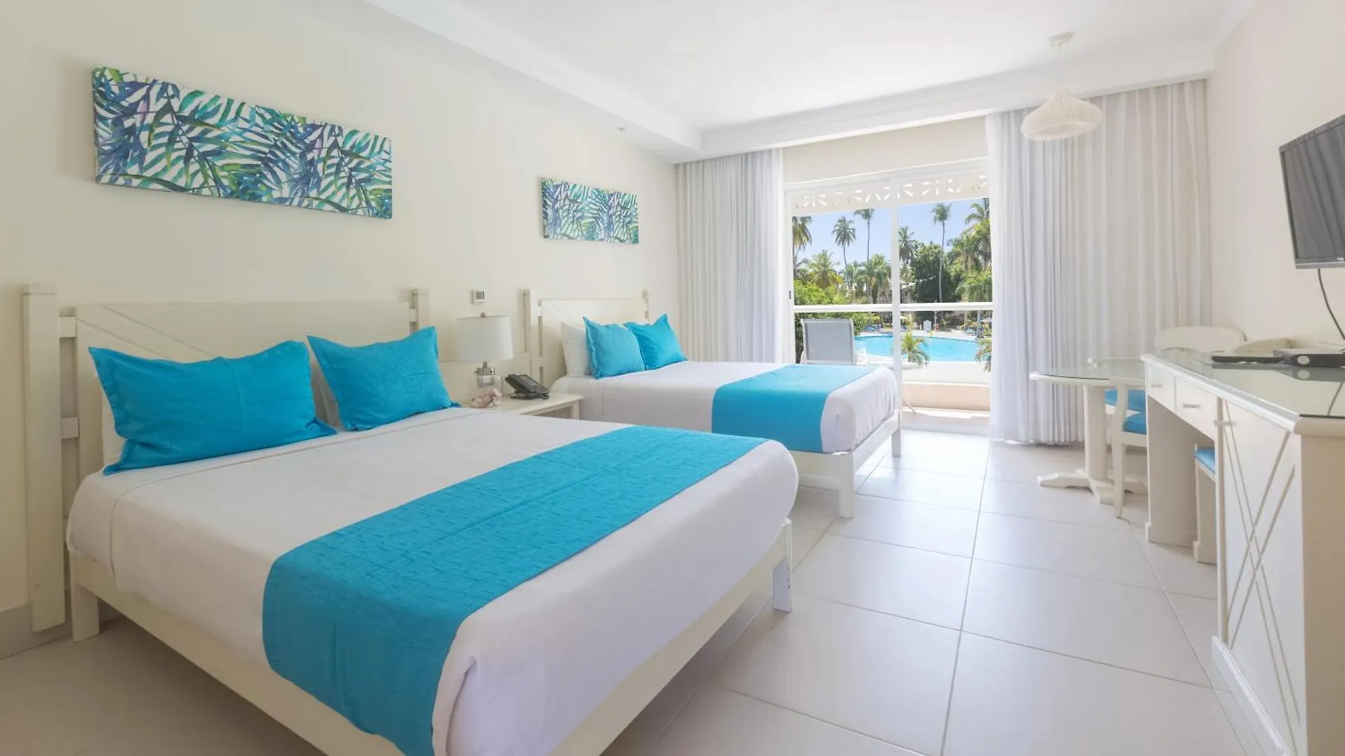 Vista Sol Punta Cana Beach Resort & Spa 4*,